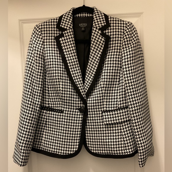 Kasper black and white houndstooth blazer size 6 petite - Picture 1 of 3
